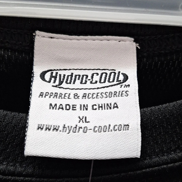 F mens HydroCool solid black short sleeve stretch shirt size XL  NWT - Picture 2 of 9